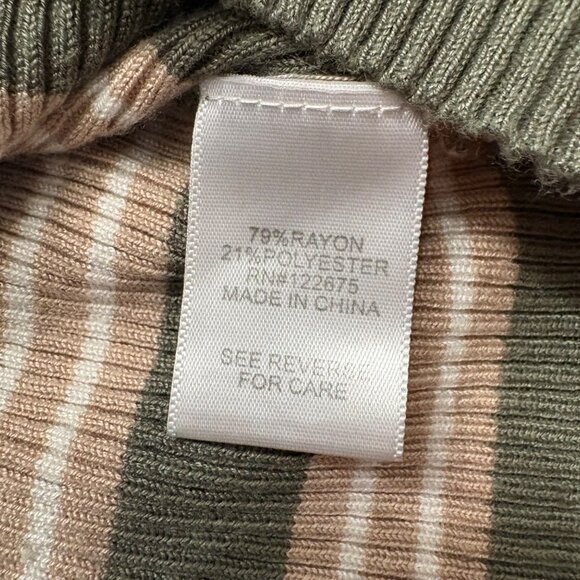 Striped Olive & Beige Ribbed Knit Long Sleeve Cropped Sweater Womans Juniors M - Picture 6 of 11